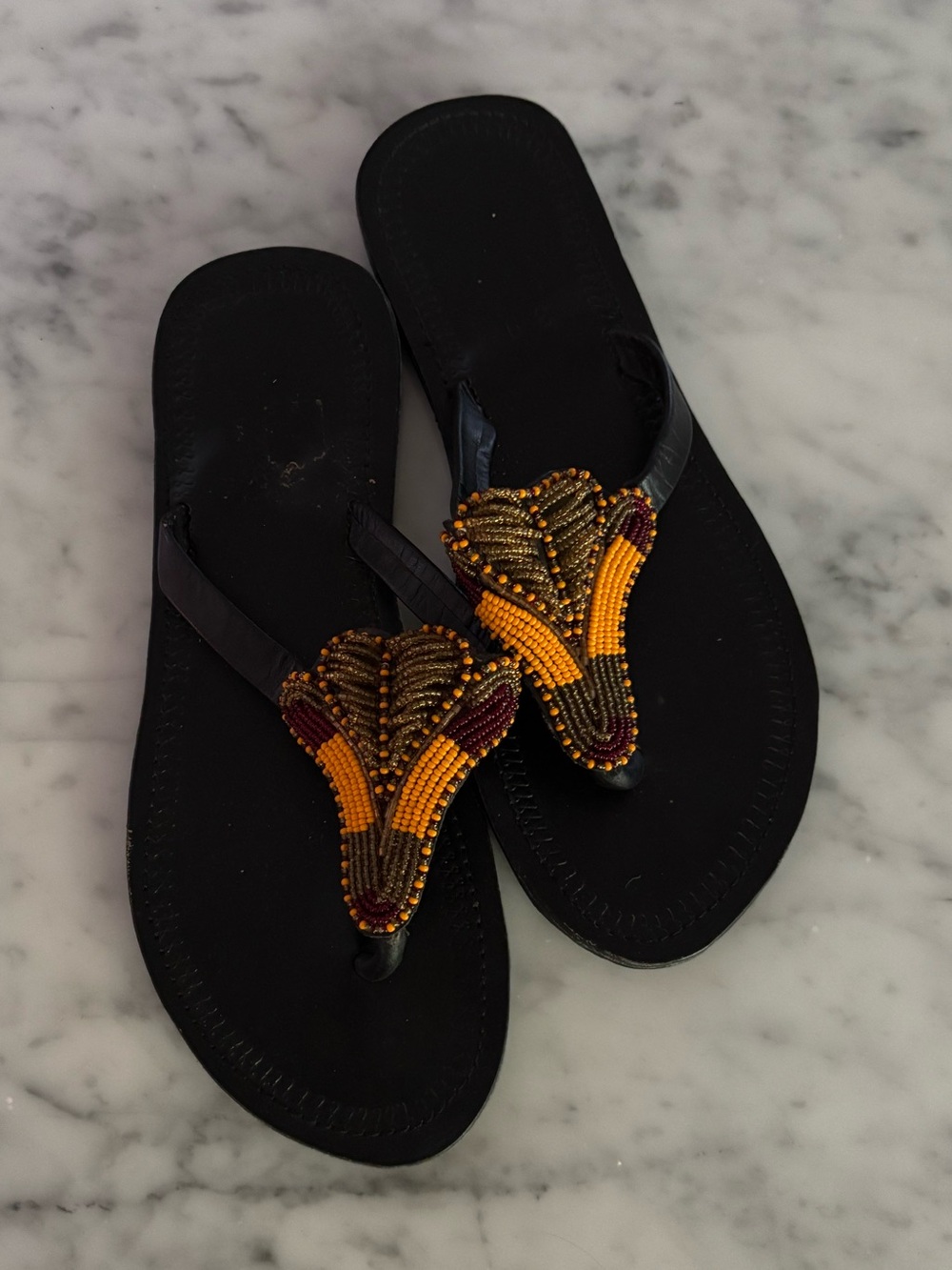 Leather beaded flips - Picture 4 of 4